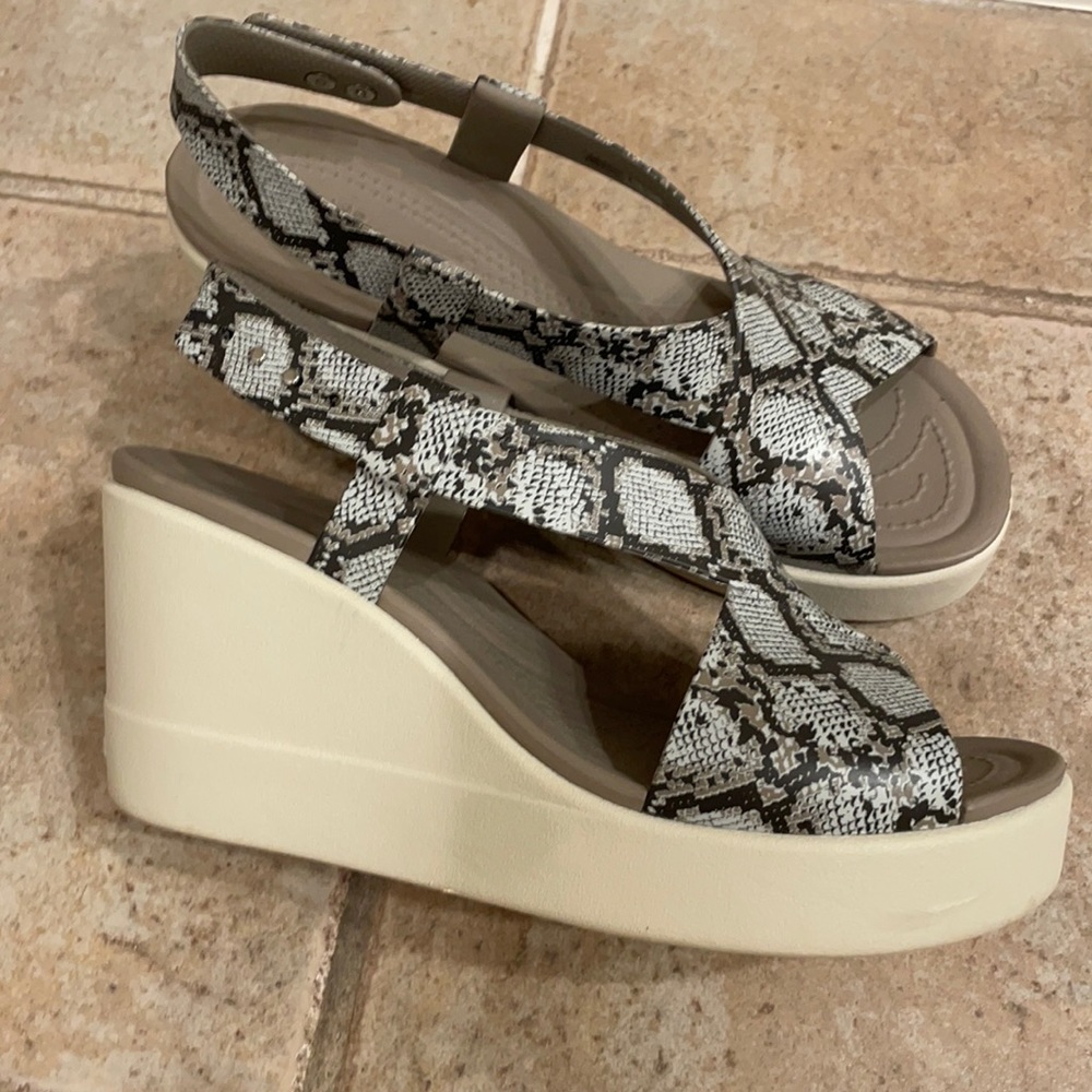 Crocs Lite Ride Brooklyn Platform Wedges  Snake 9